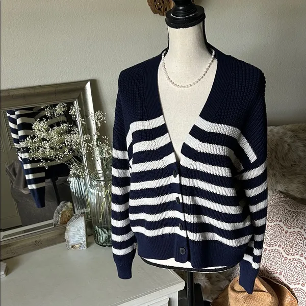Gap shaker stitch Classic cotton navy white stripe nautical cardigan sweater M - Image 2