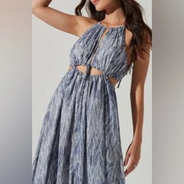 Astr the Label Snake Cut Out Maxi Dress Sz‎ Small New with tags - Image 2