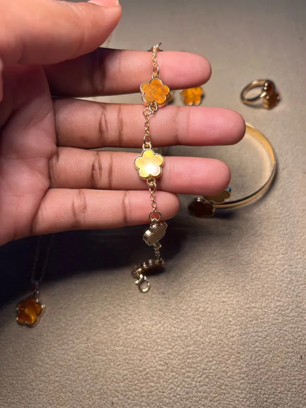Gold & Brown Clover Flower Jewelry Set - Necklace, Bracelet, Ring, Earrings - Image 8