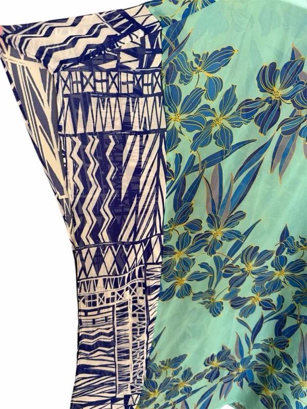 Avec Vibrant Floral Print Cover-Up NWOT - Image 3