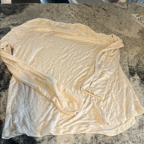Aerie Offline Long Sleeve Shirt oatmeal cream color Size‎ small - Image 5