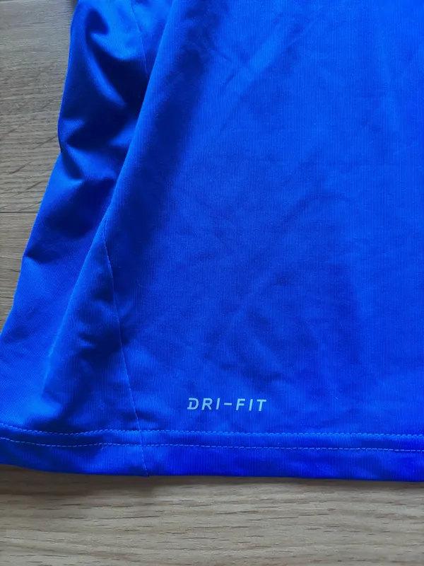 Nike Dri-Fit Women’s Long Sleeve Top - Image 6