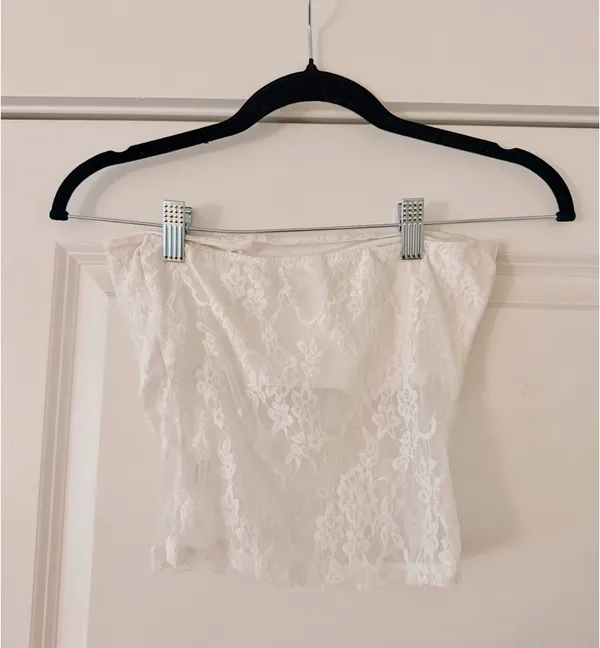 Amazon White Lace Top - Image 2