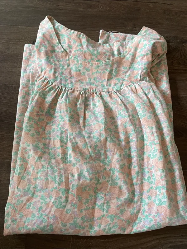 Vintage Handmade Pastel Floral Print Nightgown House Dress, Size Medium *flaw - Image 6