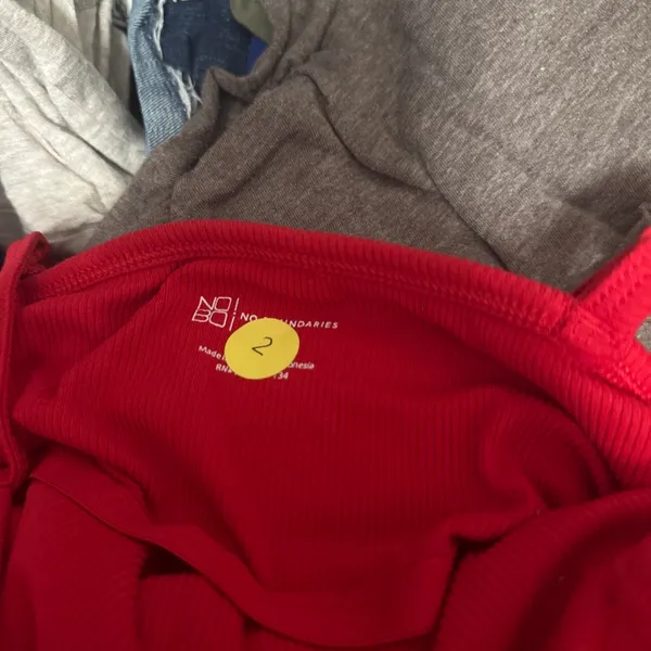 Red dress Size L - Image 3