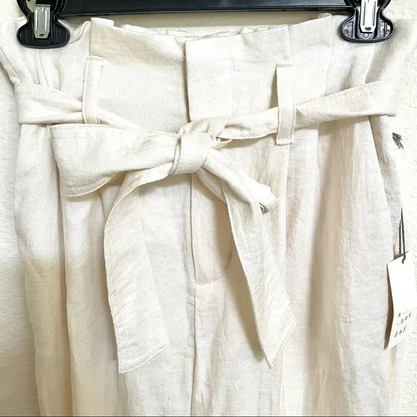 A new day cream paper bag high rise ankle pants - Image 9