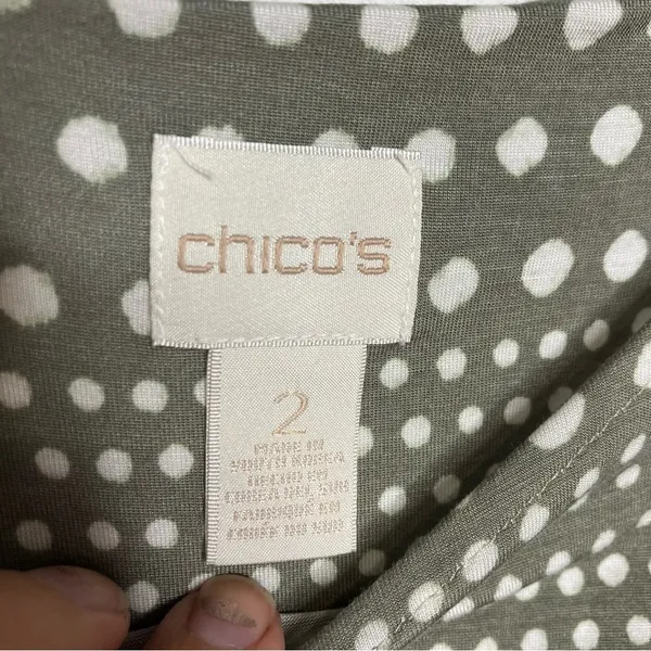 Chico’s green and‎ white top casual size 2 - Image 3