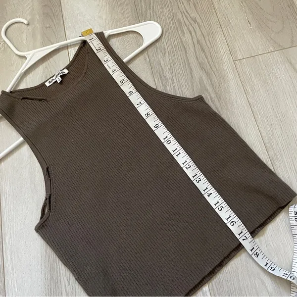 Reformation Distressed Tank Top organic cotton womens Brown (small) casual crop - Image 6
