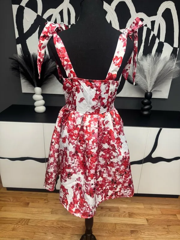 Source Unknown White Red Floral Mini Dress XS Tie Strap Sweetheart Summer Flowy Cute - Image 4