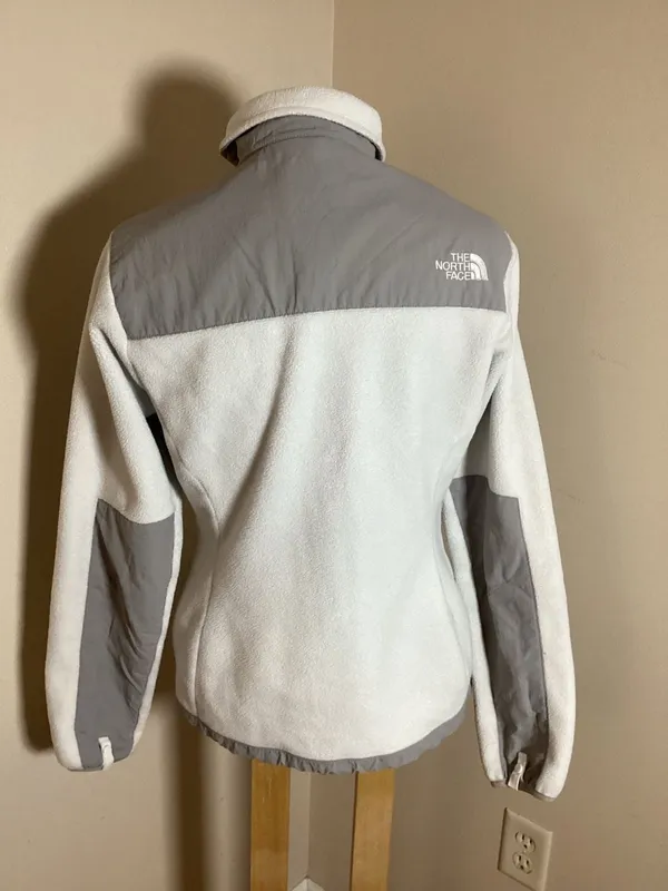 The North Face Women's Denali Full Zip Fleece Jacket White and Gray Size Small - Image 3