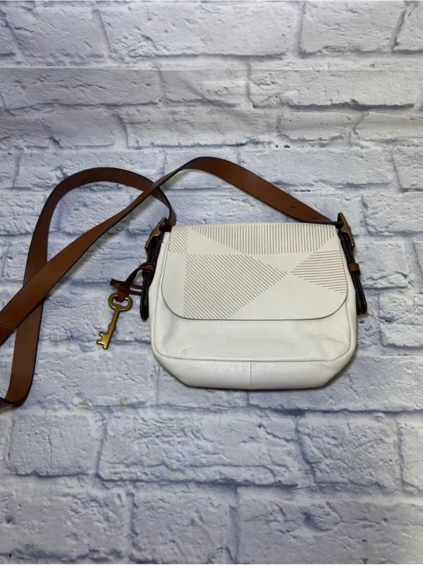 Vintage Fossil Harper Saddle Ivory Cream Leather Crossbody Bag Y2K Key Charm - Image 3