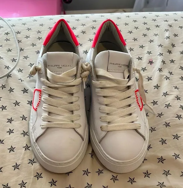 Revolve Sneakers - Image 2