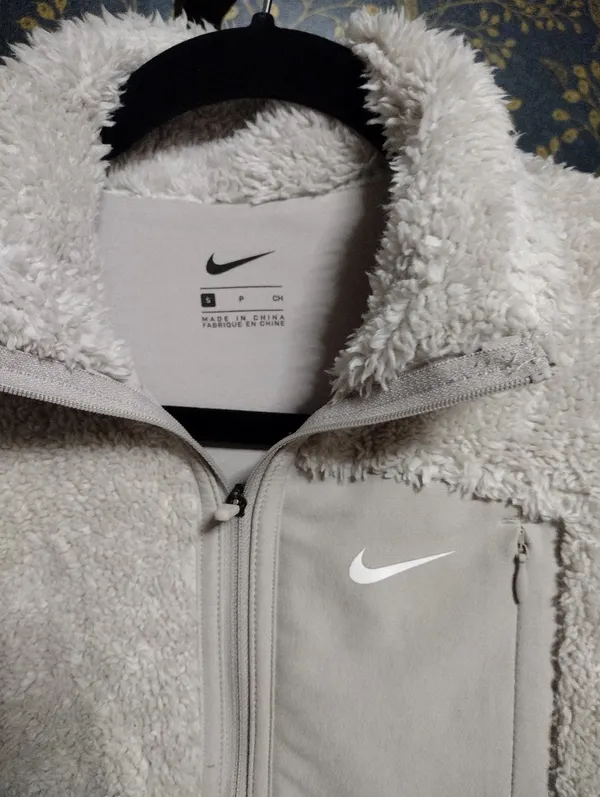 Nike Light Gray Sherpa Fuzzy Full-Zip Jacket - Image 2