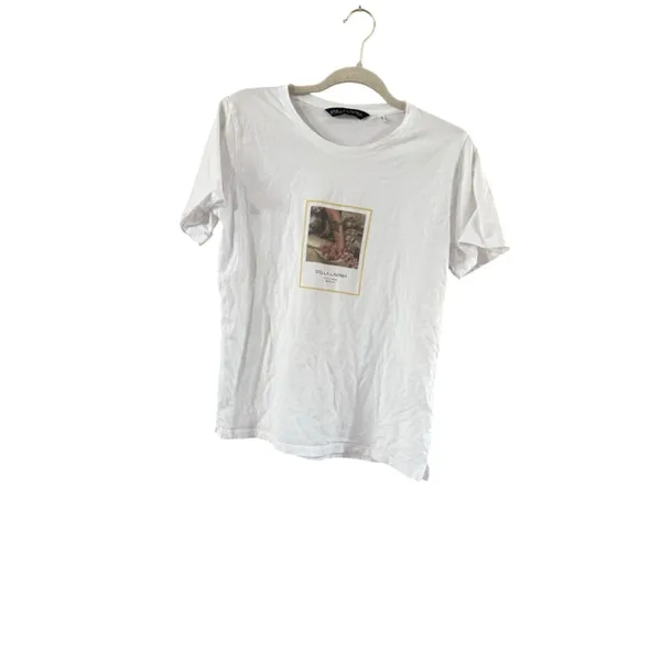 Women's Stella Lavinia White Short Sleeve Tee with Gold Graphic S - Image 10