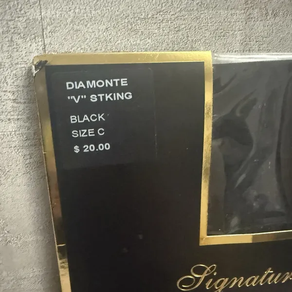 Victoria's Secret Signature GOLD "V" STKING Panty RARE & Discontinued BLACK C‎ - Image 3