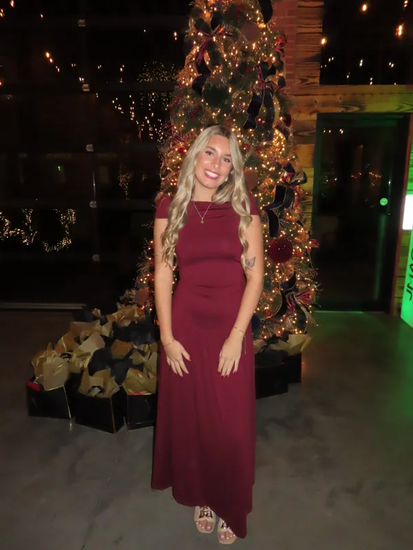 Deep Red off the shoulder dress Size XS - Image 3