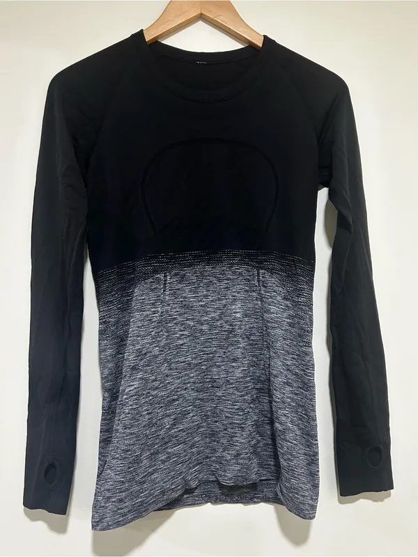 Lululemon Swiftly Tech Long Sleeve Crew Black, Gray & White Ombre Size 8 - Image 2