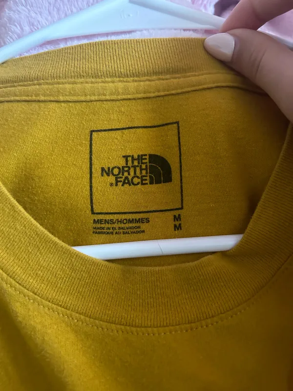 North The Face Men’s Long Sleeve - Image 3