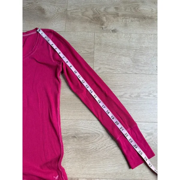 EUC Womens American Eagle y2k vintage henley thermal pink stretch size M - Image 7