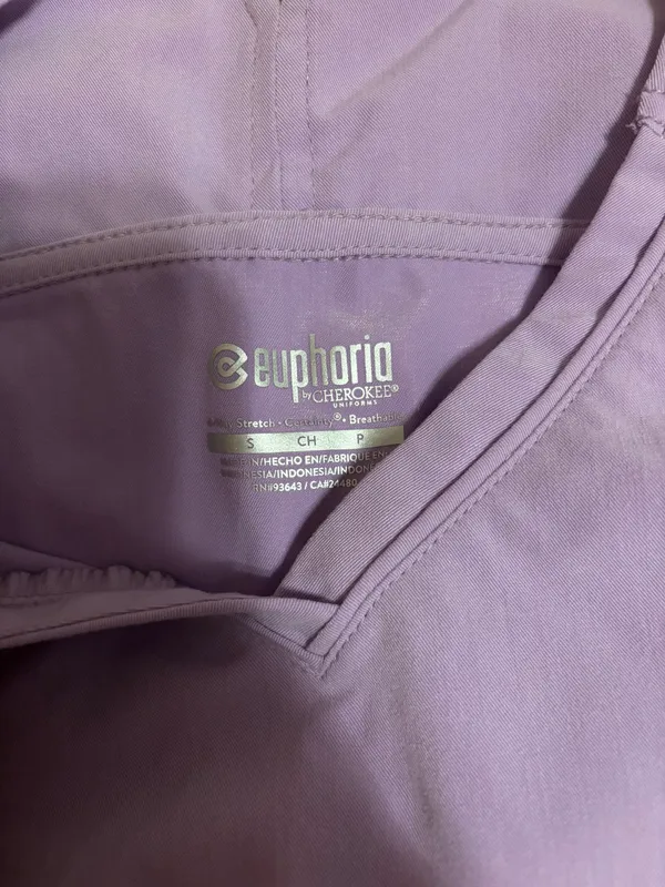 Cherokee Scrub Top - Image 2
