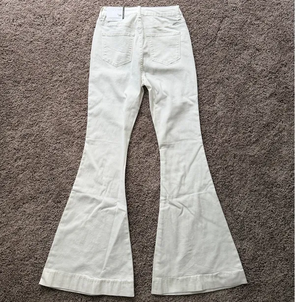 KanCan White Super Flare Jeans - Image 4