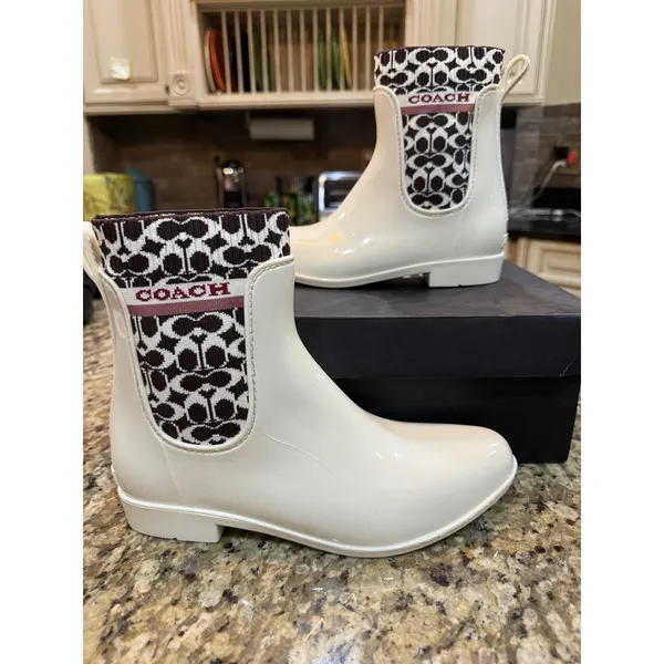 COACH Rivington Women's Size 9 Rain Boots Chalk White Signature Knit Logo - Image 3