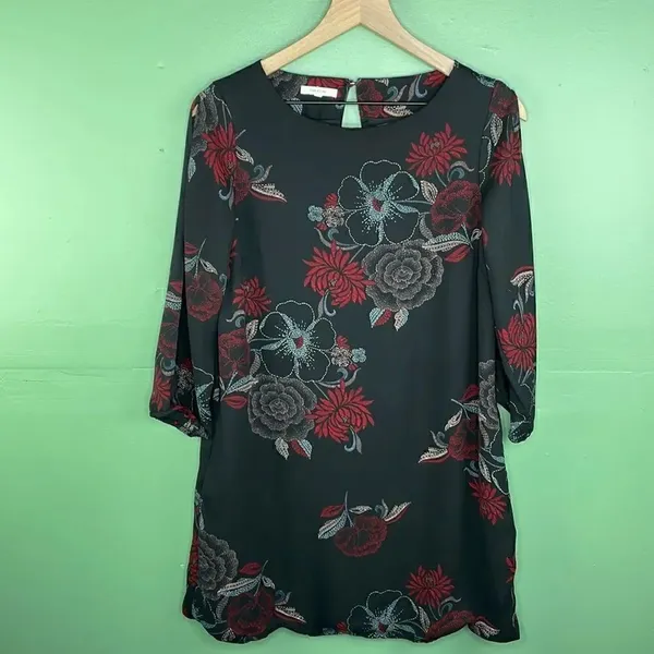 Maurices Floral Print Shift Dress Cold Shoulder size XS - Image 3