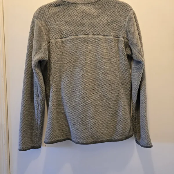 Patagonia Men's Light Gray Half-Zip Fleece Pullover - Image 3