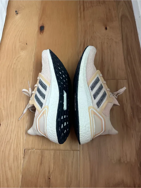 Adidas Ultraboost - Image 5