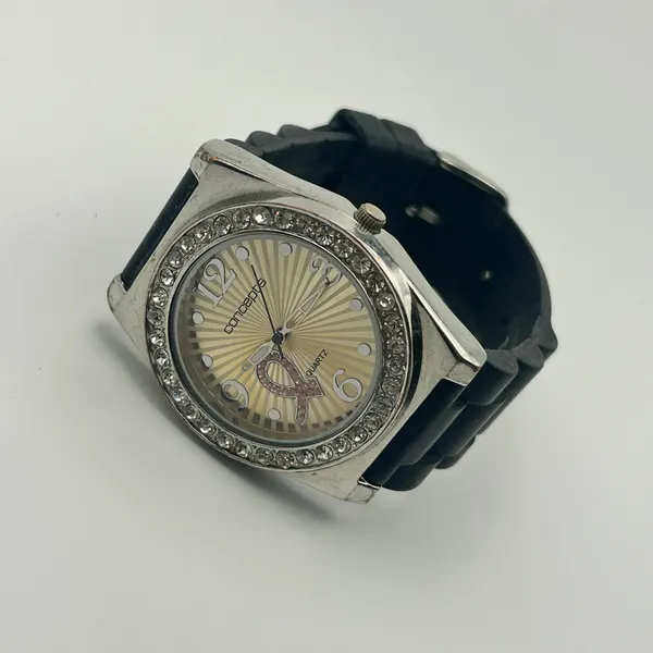 Concepts Breast Cancer Awareness Quartz Watch Crystal Bezel Black Silicon Band - Image 4
