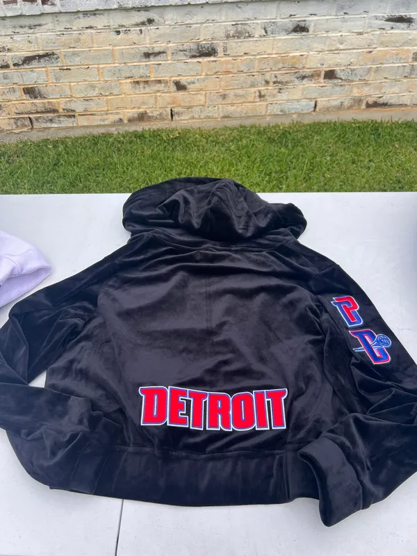 NBA Pistons Jacket - Image 6