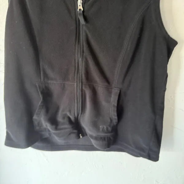 GAP Women Black Fleece Vest Full Zip Collar‎ Pockets XL Layering Preppy - Image 3