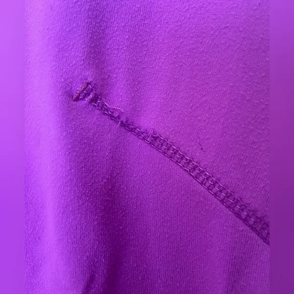 Lululemon long sleeve top - Image 5