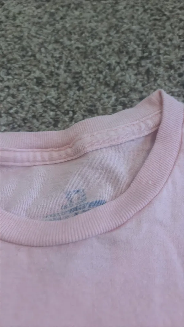 Graphic t shirt Pink - Image 3