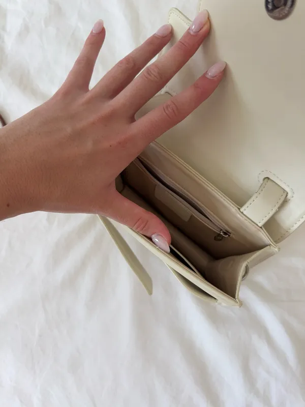 Bob Ore Cream Mini Bag White - Image 3