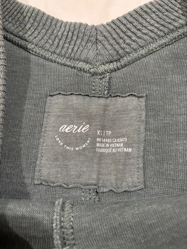 Aerie Wonder Textured V-Neck Sweatshirt - Image 3
