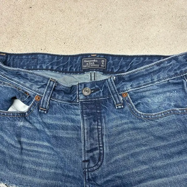 Abercrombie & Fitch Ames Slim Boyfriend Jeans Denim Distressed Size 25/0 - Image 2