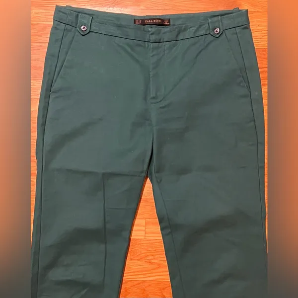 ZARA Green‎ Cotton Stretch Cropped Ankle Pants Button Details Size 4 1628/225 - Image 2
