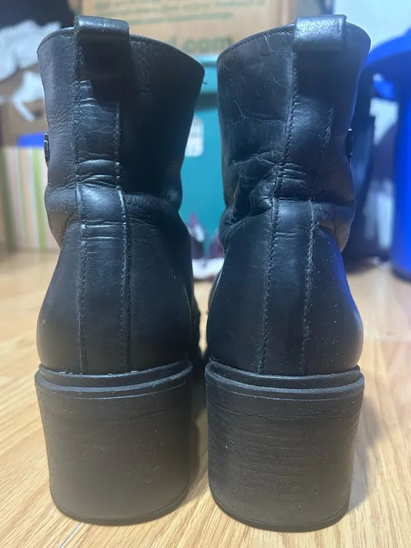 Women 9.5 Harley-Davidson Annetta black Leather mid heel combat style Boots - Image 5