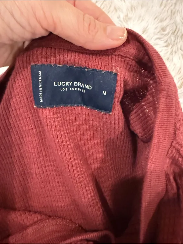 Lucky Brand Waffle Knit Long Sleeve Top | Burgundy | Medium | Raw Edge Casual - Image 6