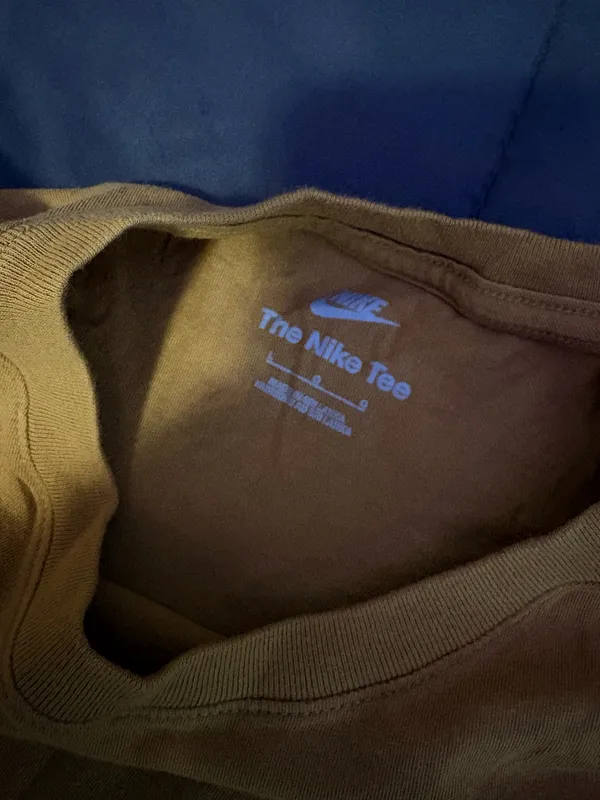 Nike Shirt - Image 3