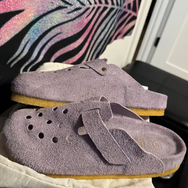 •NEW• BRANDBLACK Suede Clogs Slides Lavender Purple Men’s Size 8 - Image 4