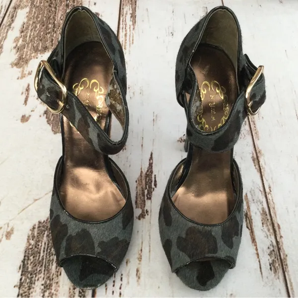 N.Y.L.A. Pony Hair Platform‎ Heel Size 7 - Image 11