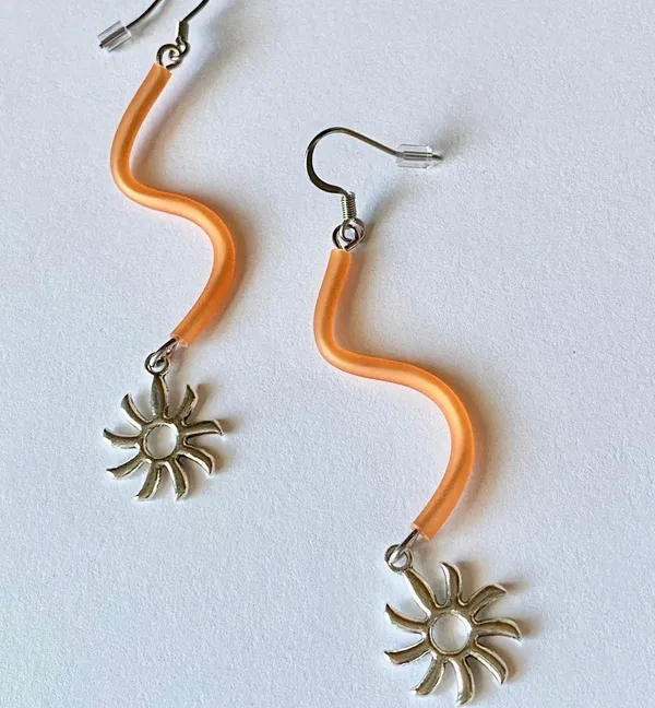 Handmade unique retro boho funky hippie style sun dangle earrings☀️ - Image 6