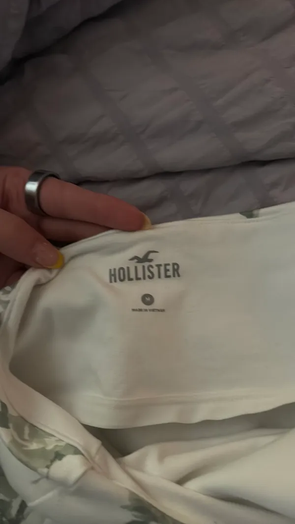 Hollister Top Tank - Image 2
