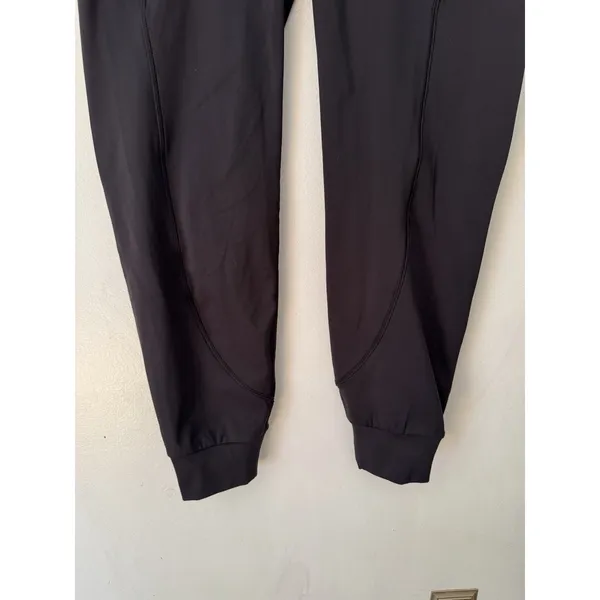 NWT Quince Whistler Mid Rise Thermal Joggers in Black Womens Size Medium - Image 8