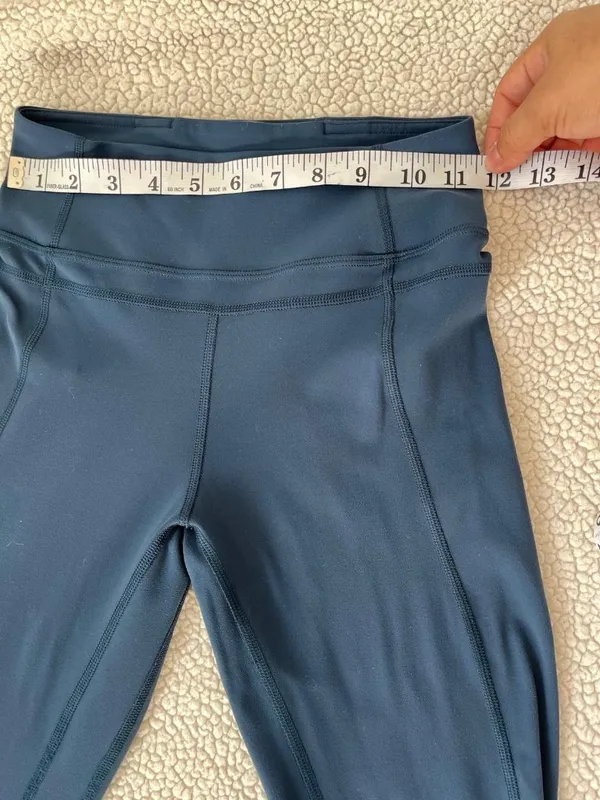 Lululemon High-rise Blue LeggingsIr With Hidden Back Pocket - Size 4 - Image 5