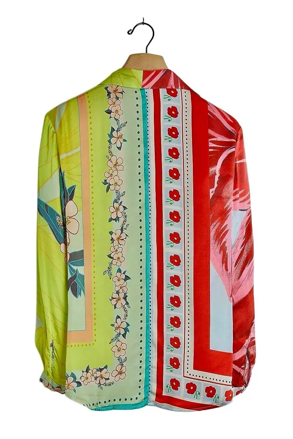 Farm Rio Shelby Button Down Blouse Medium - Image 2