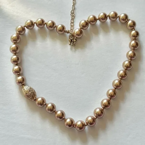NWT Avon vintage gold tone beaded necklace - Image 8