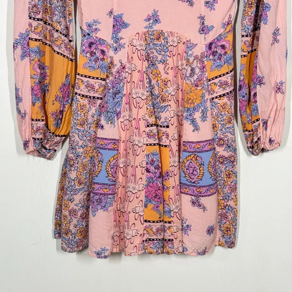 Free People Mixin' It Up Mini Dress XS Pink Orange Paisley V-Neck Boho Hippie - Image 8